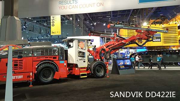 Sandvik DD422iE for tunneling and drifting