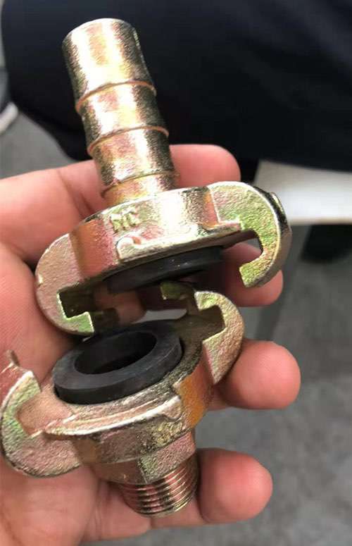  Coupling Hose Ends Without Collar