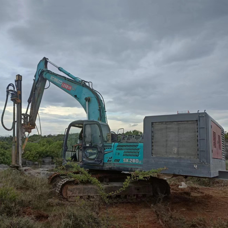  PD300 Excavator Mounted DTH Drill Attachment for Solar Photovoltaic Hole Drilling